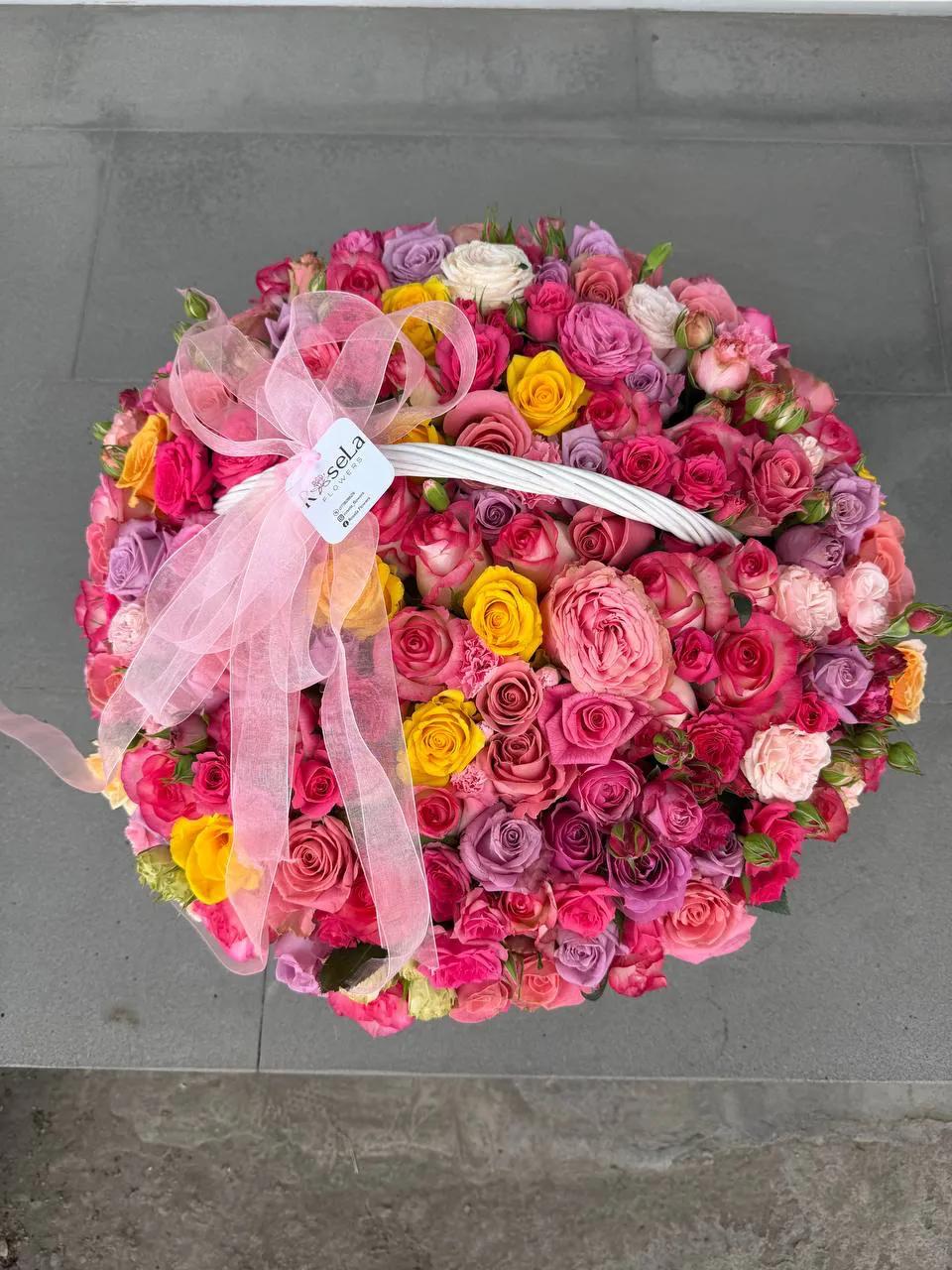Colorful flowers in a basket | ծաղիկների առաքում Երևանում