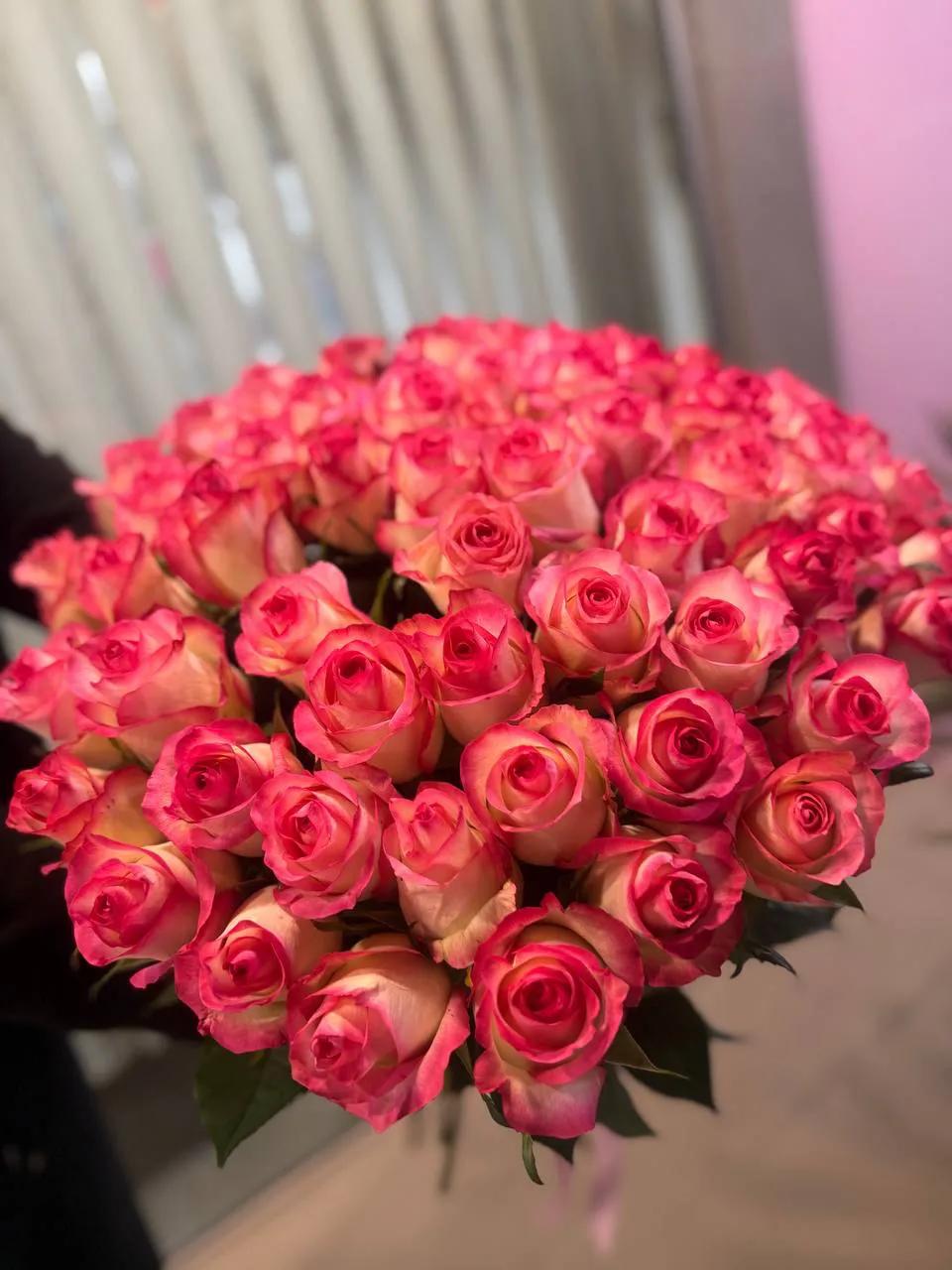 Bunch of pink roses | ծաղիկների առաքում Երևանում