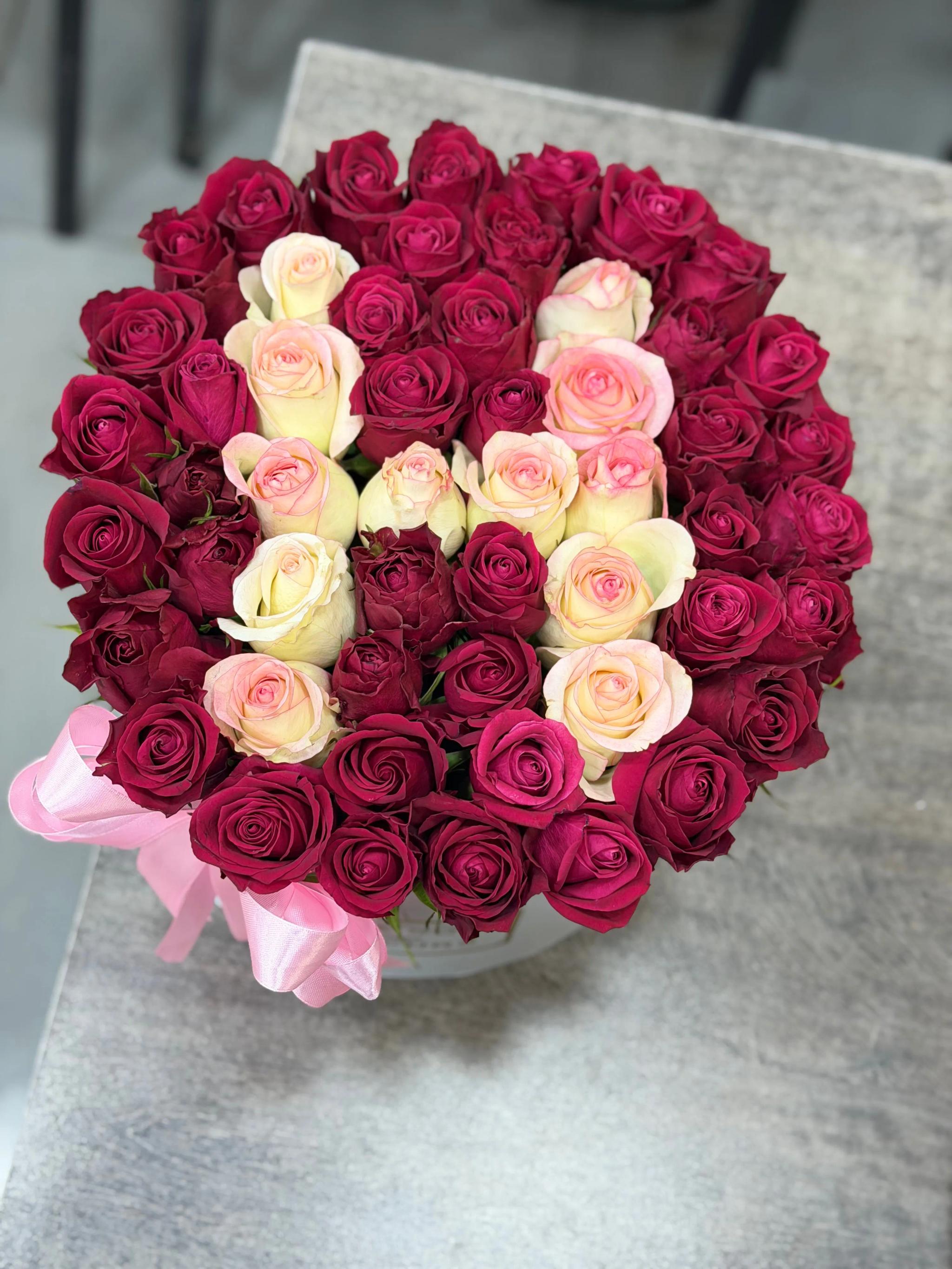 Name flowers in a box | ծաղիկների առաքում Երևանում