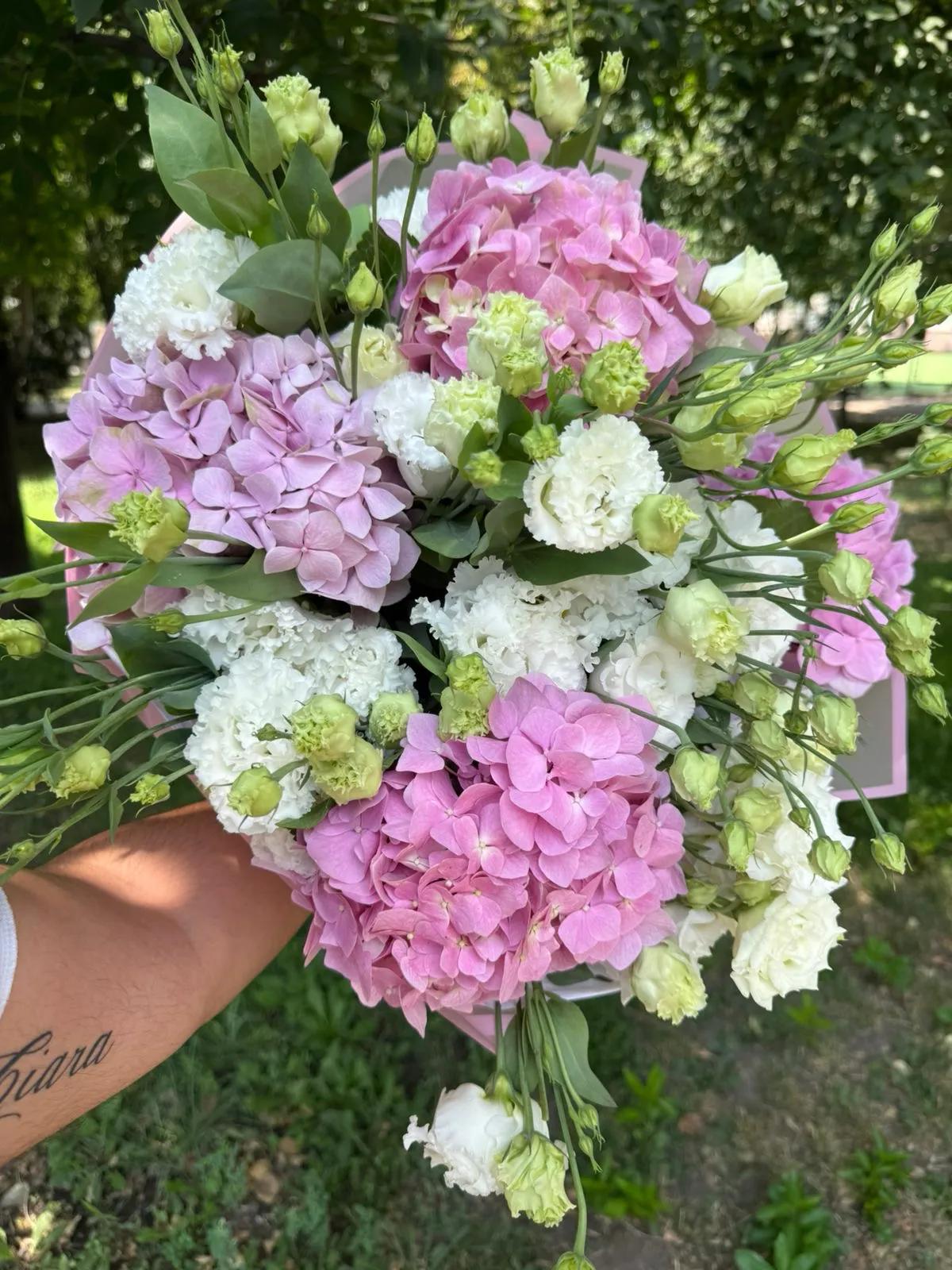 Creative bouquet | ծաղիկներ, ծաղկեպսակներ, բույսեր Երևան