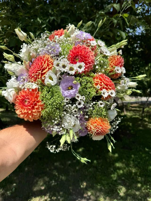 Creative bouquet | ծաղիկներ, ծաղկեպսակներ, բույսեր - առաքում Երևան