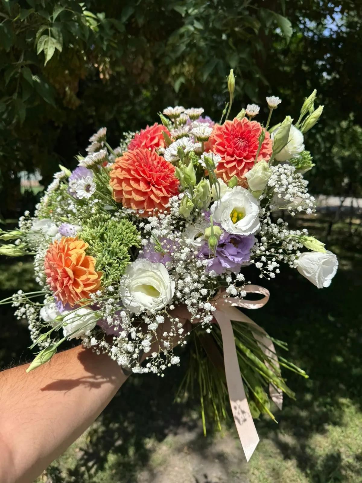 Creative bouquet | ծաղիկներ, ծաղկեպսակներ, բույսեր Երևան