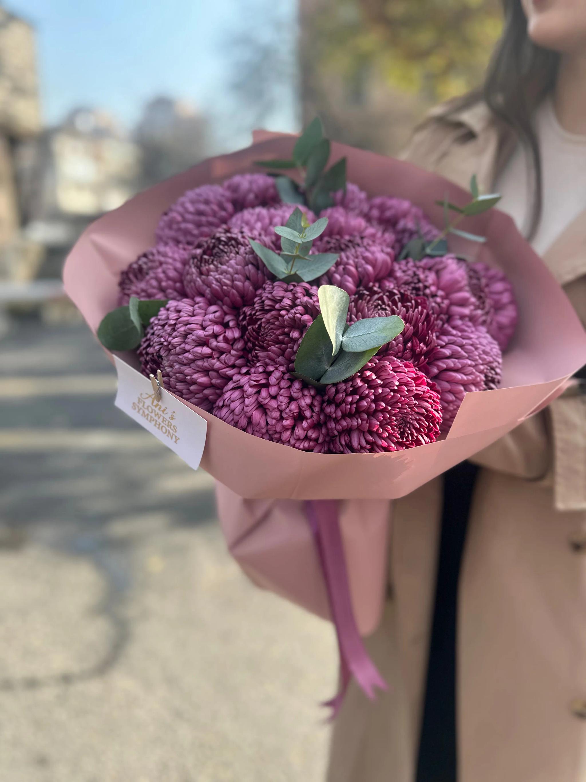 An elegant bouquet of chrysanthemums | ծաղիկներ, ծաղկեպսակներ, բույսեր Երևան