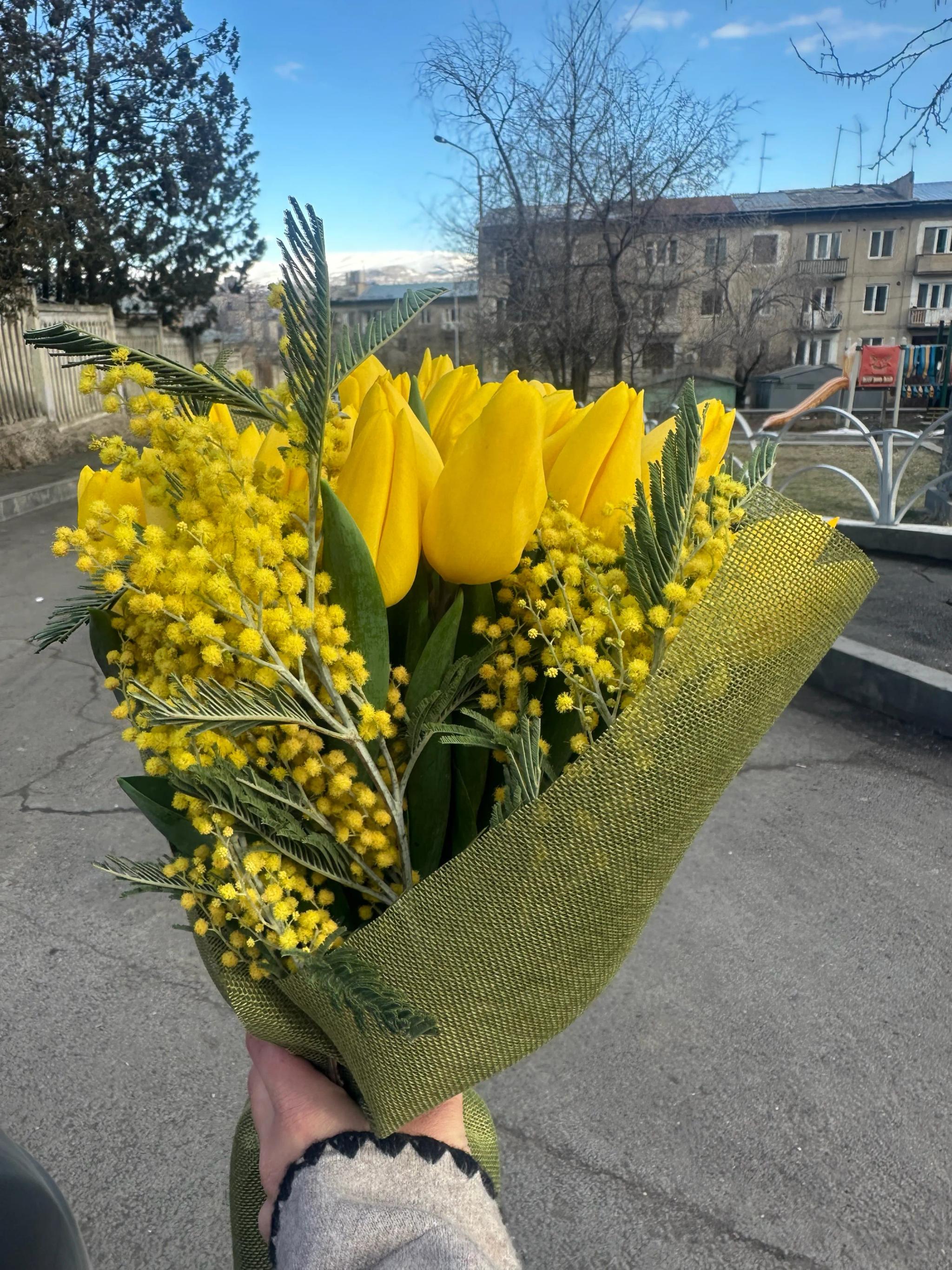 Yellow bunch | ծաղիկներ, ծաղկեպսակներ, բույսեր Երևան