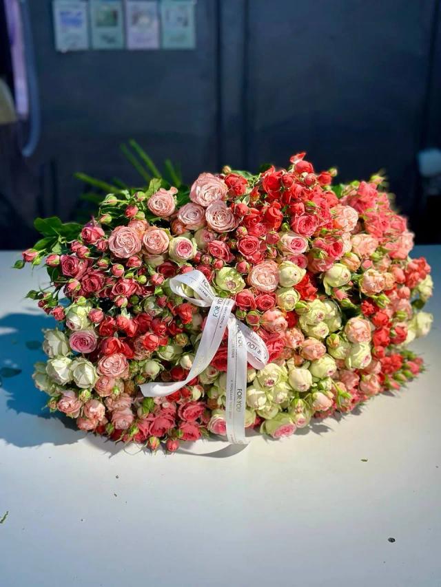 101 Bright Bunch Roses | ծաղիկներ, ծաղկեպսակներ, բույսեր - առաքում Երևան