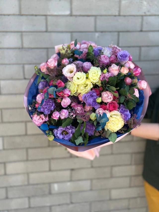A colorful bunch | ծաղիկներ, ծաղկեպսակներ, բույսեր - առաքում Երևան