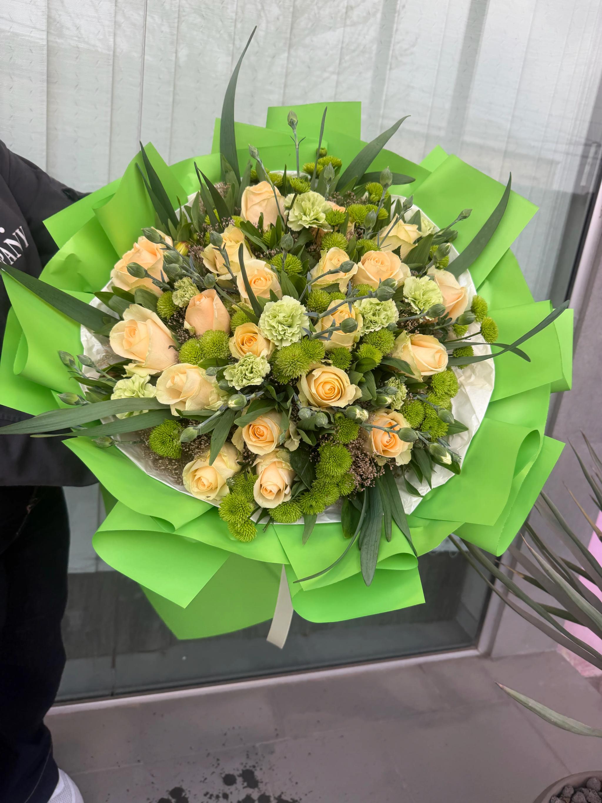Green bouquet Green bouquet | ծաղիկների առաքում Երևանում